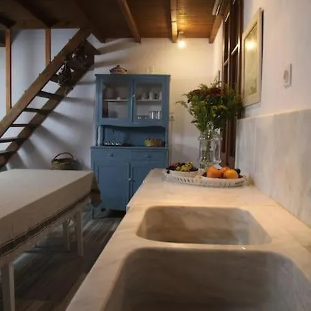 Gold And Blue Tinos House 호텔